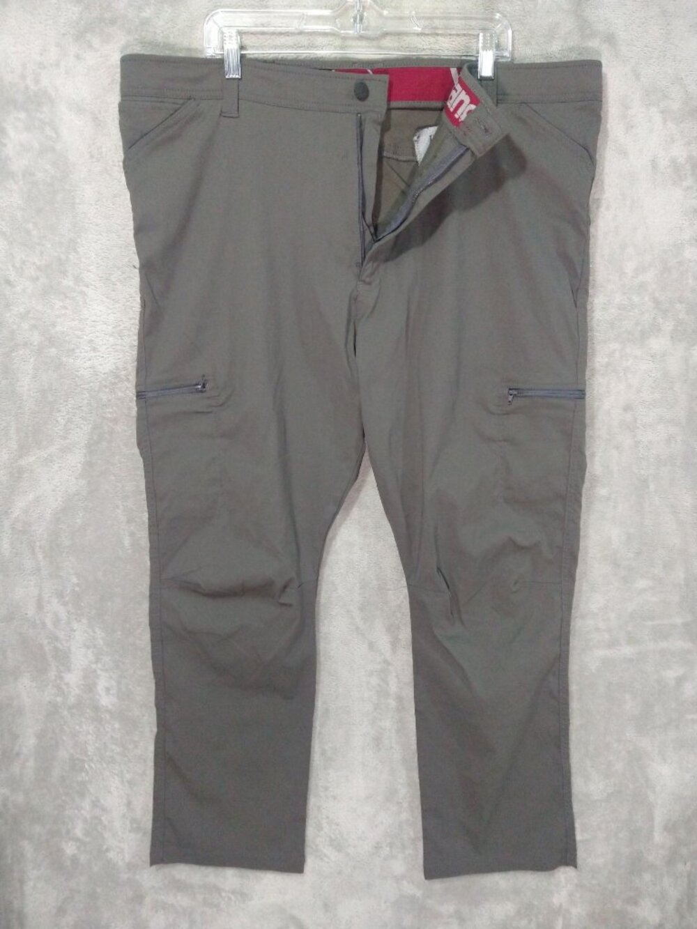 Wrangler Pants Mens 44x30 Gray Cargo Outdoor All Terrain Hiking Utility